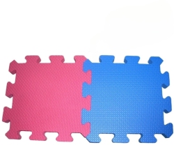 Mata puzzle MASTERS 100 cm x 100 cm x 2 cm czerwono-niebieska (80 kg/m3)